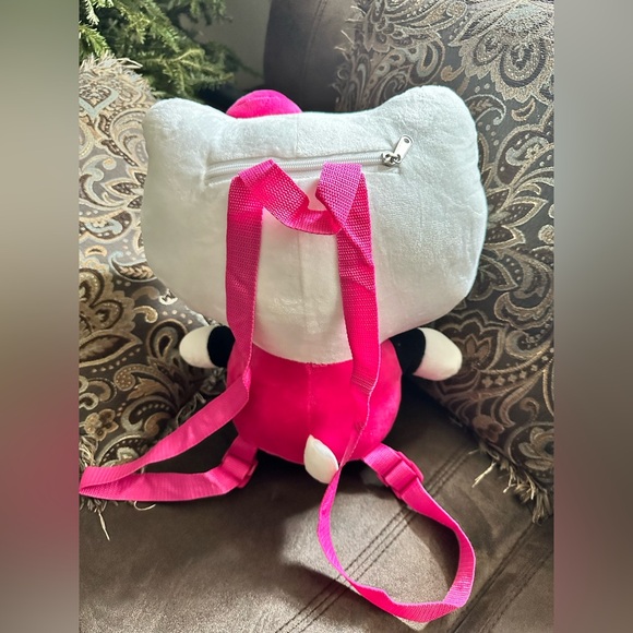 Hello kitty backpack - Picture 3 of 3